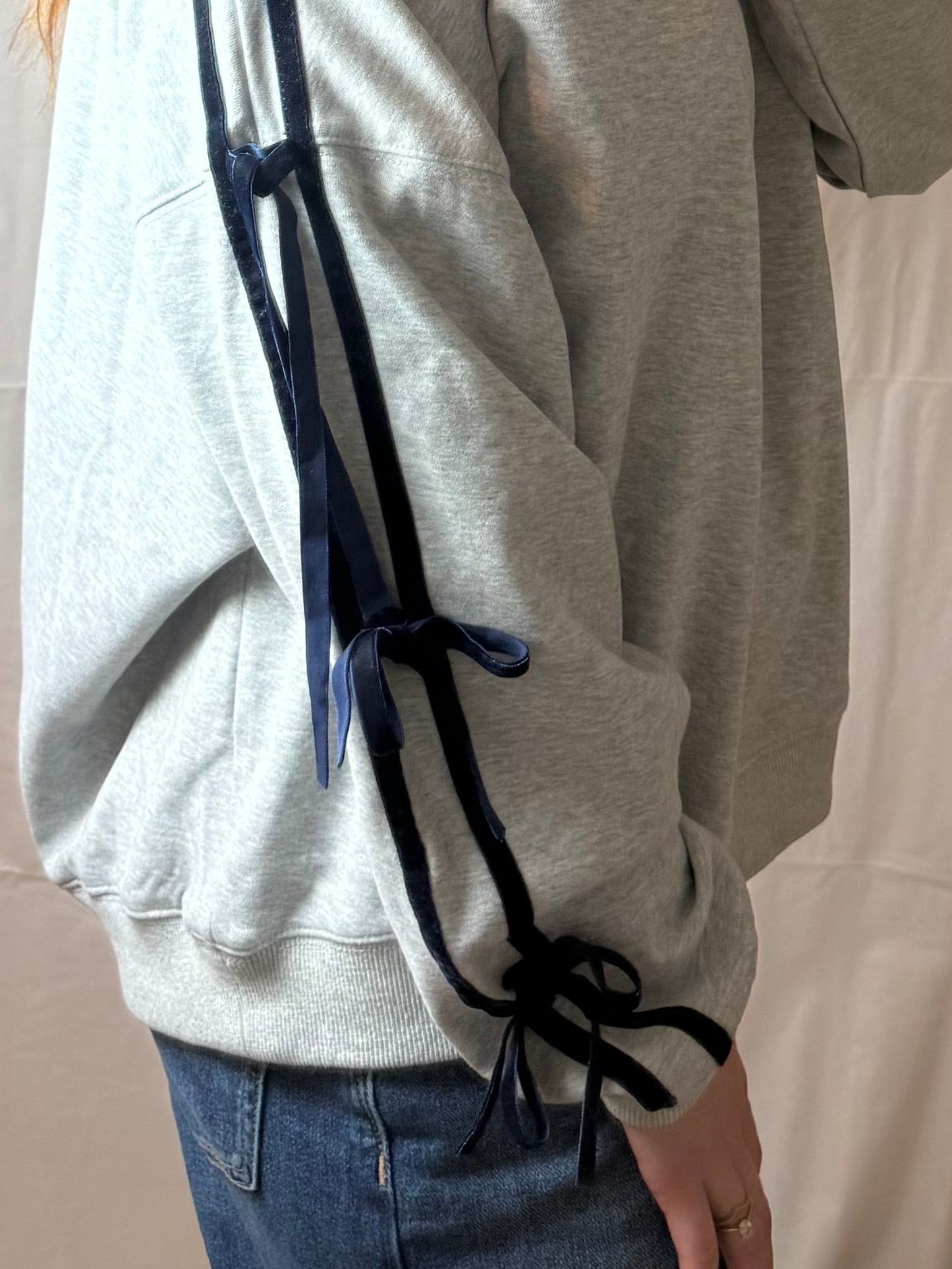 Collins Bow Sleeve Crew