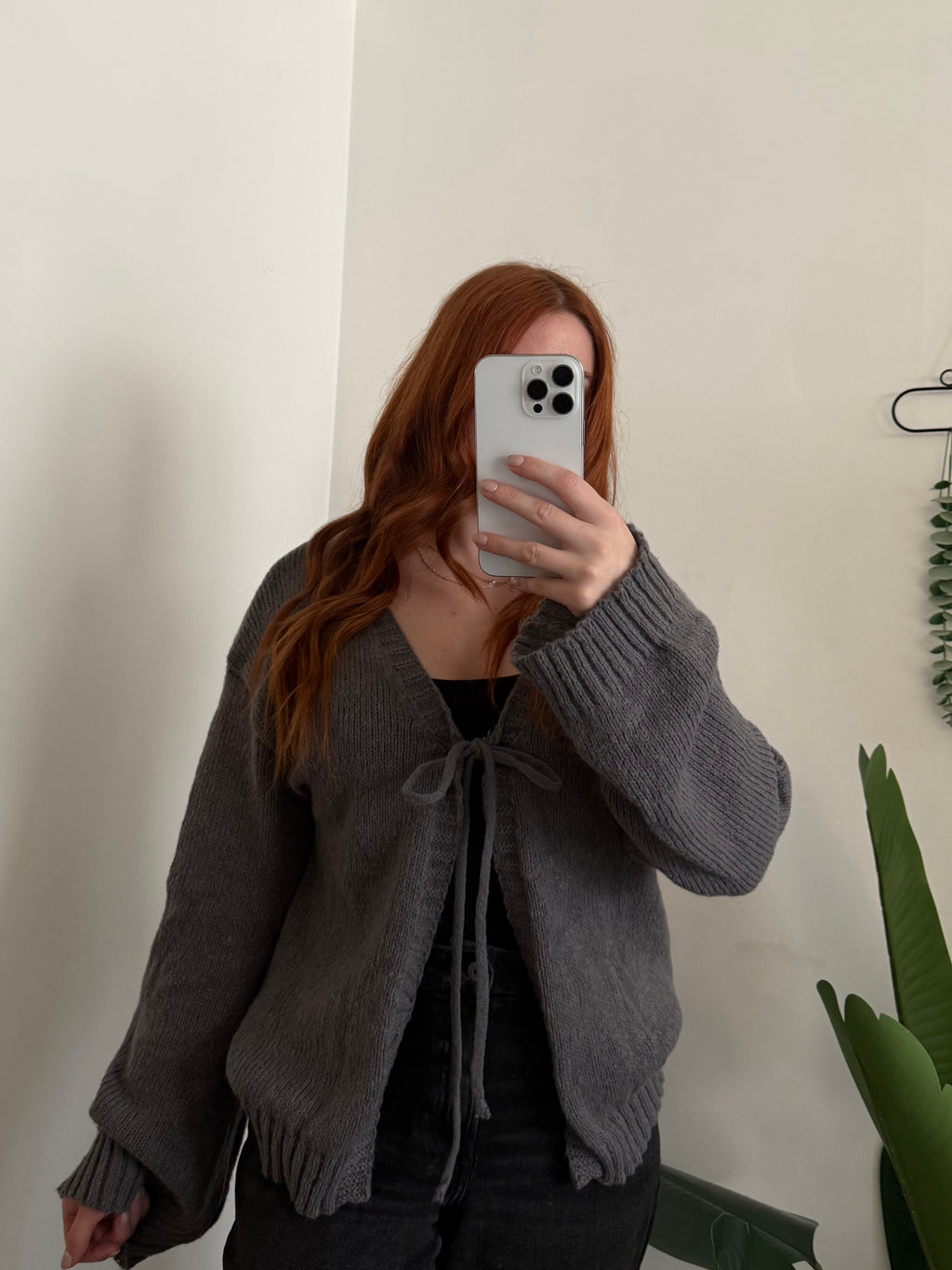 Add a cozy-chic touch to your look with the Tie-Front Dropped Shoulder Cardigan. Featuring a relaxed fit and dropped shoulders for an effortlessly laid-back vibe, this cardigan ties at the front for a flattering, feminine finish.

Made from soft, comfortable fabric, it’s perfect for layering over tanks, tees, or dresses.

✨ Simple, stylish, and versatile — your go-to cardigan for effortless everyday layering.

Features:Tied
Stretch:Slightly stretchy
Material composition:100% polyester
Care instructions:Mach